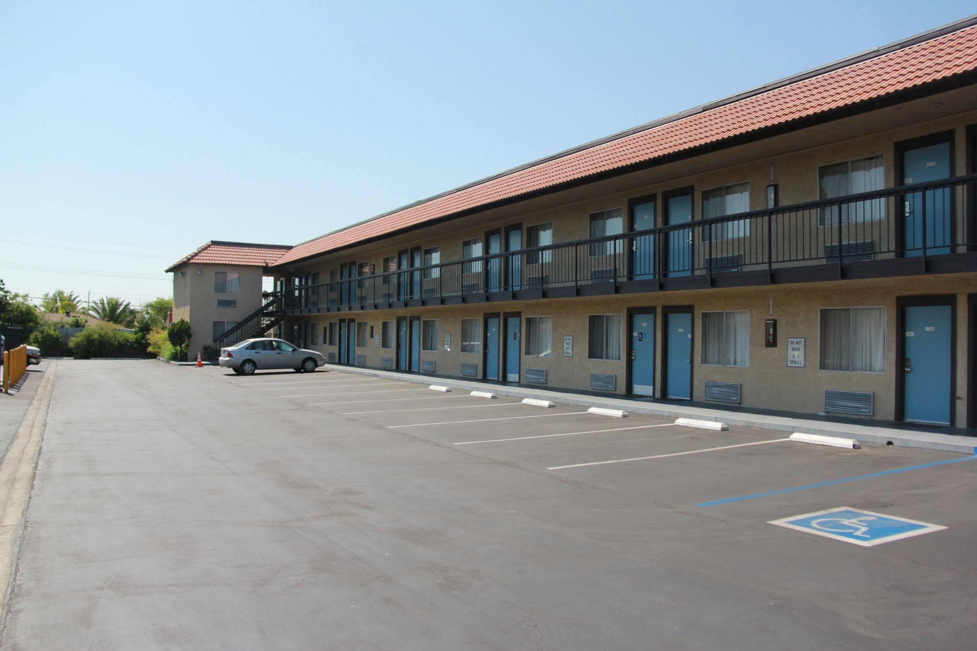 Motel Moonlight Anaheim Exteriör bild